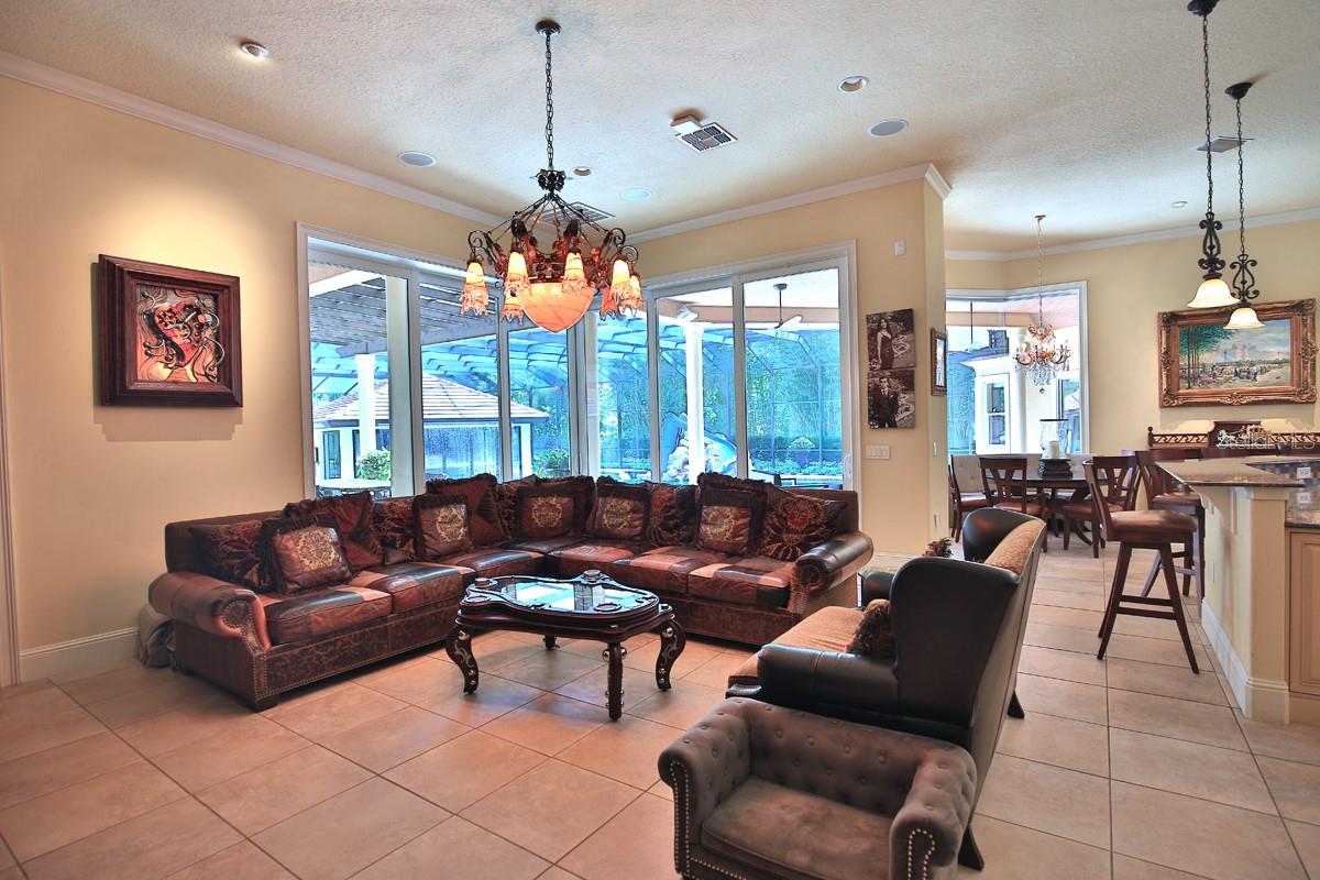 BELLECHASE LAURELS - Residential