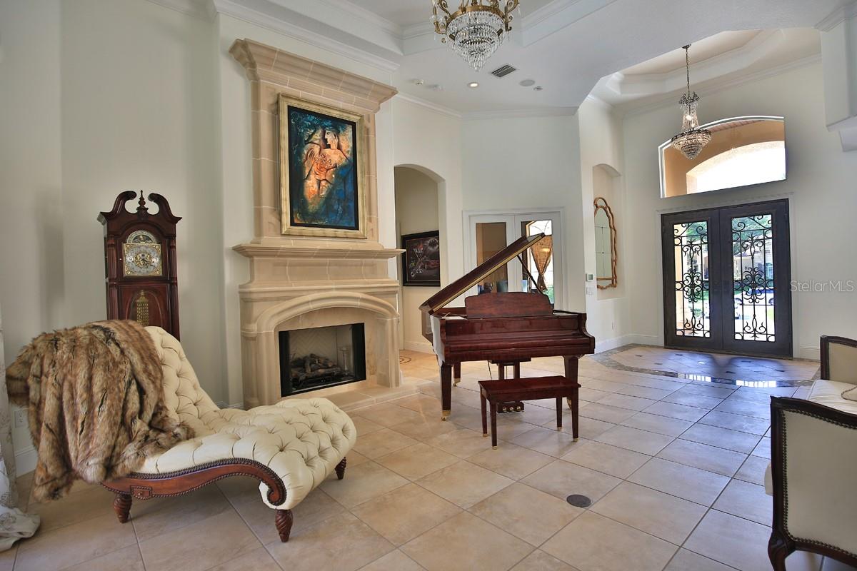 BELLECHASE LAURELS - Residential