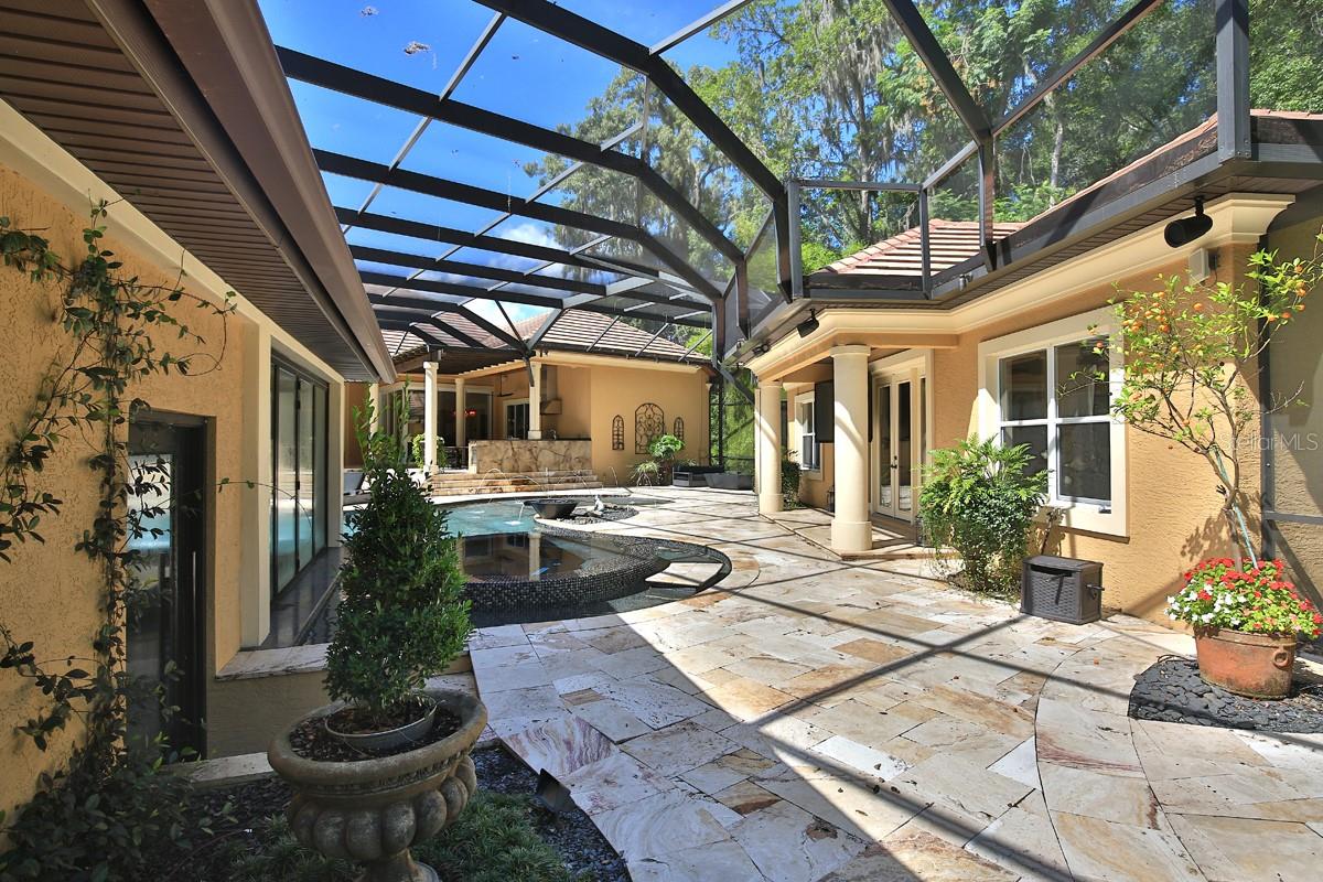 BELLECHASE LAURELS - Residential