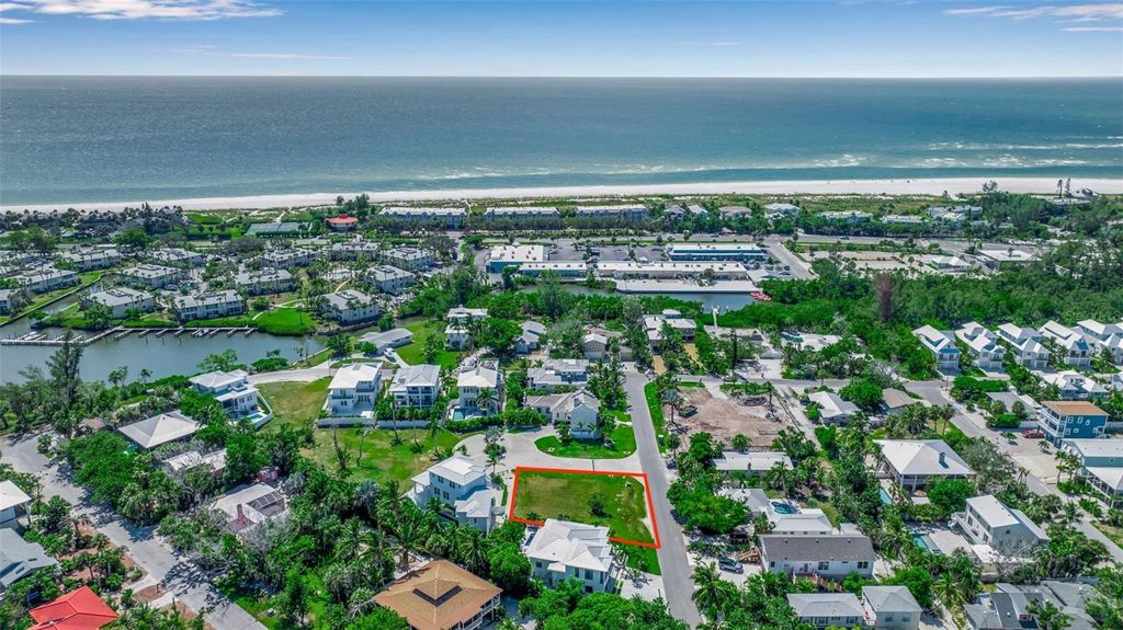 Photo of 610 Hibiscus Way, Longboat Key, FL 34228 (MLS # A4667206)