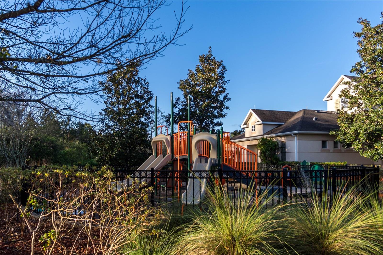 SPRING ISLE - Residential