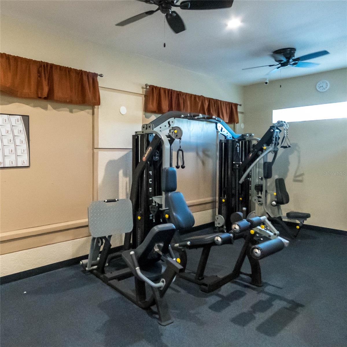 SPRING ISLE - Residential