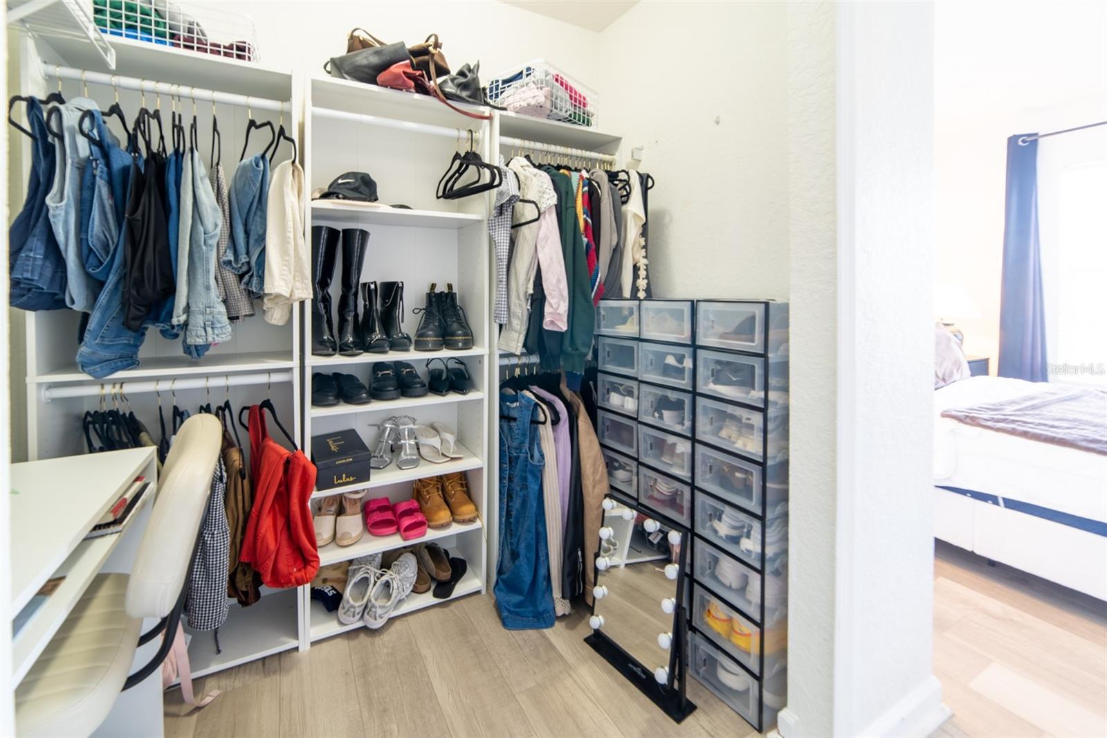 SPRING ISLE - Residential