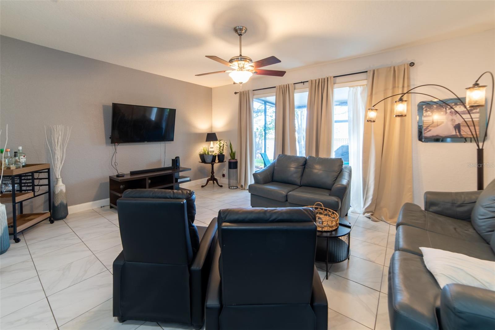 SPRING ISLE - Residential