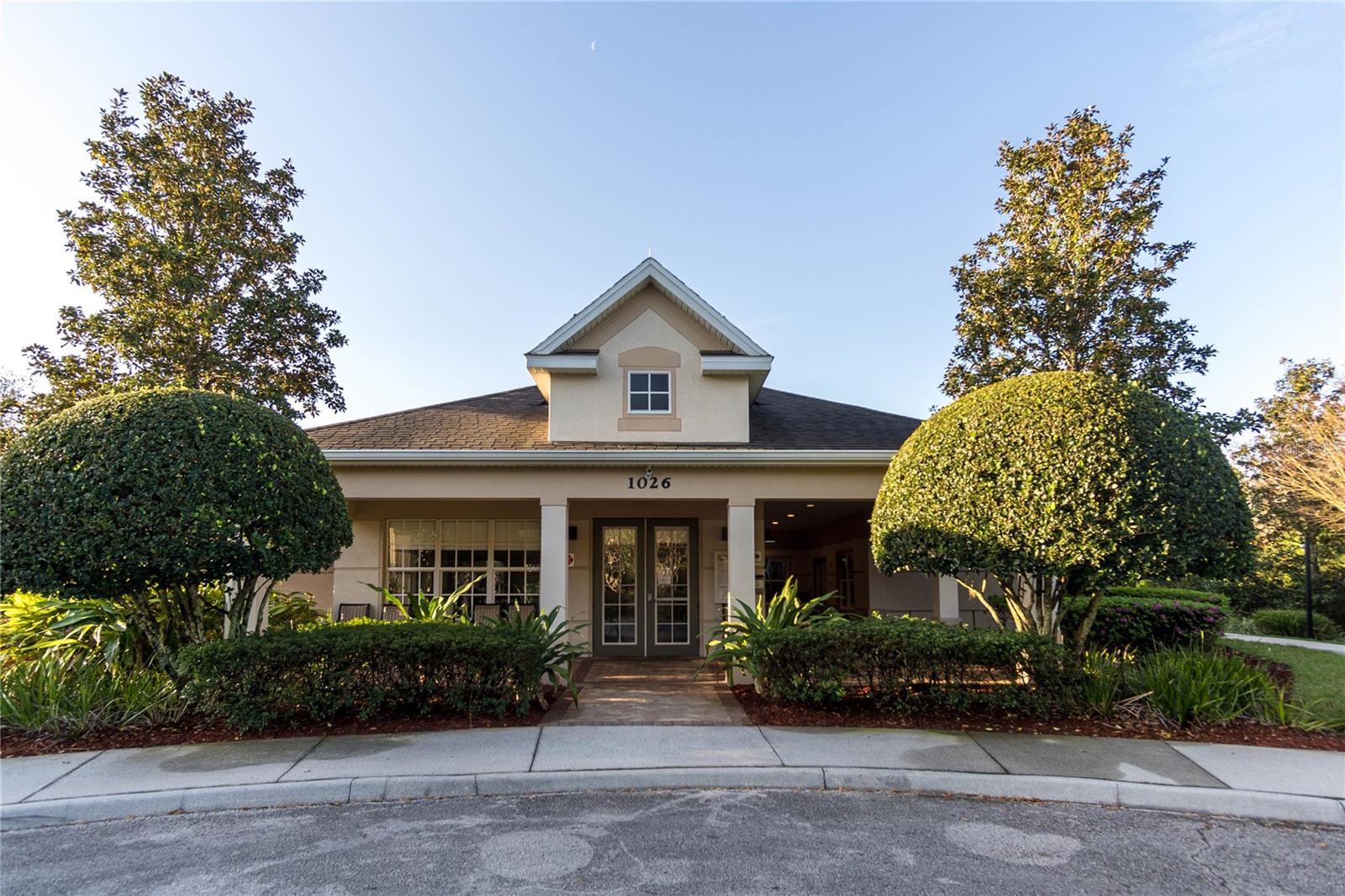 SPRING ISLE - Residential