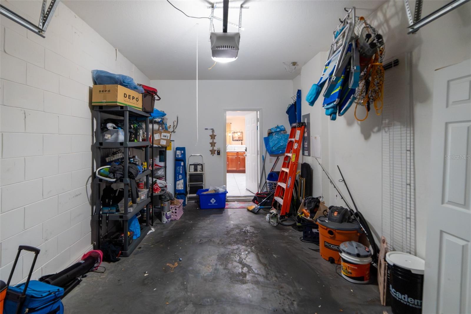 SPRING ISLE - Residential