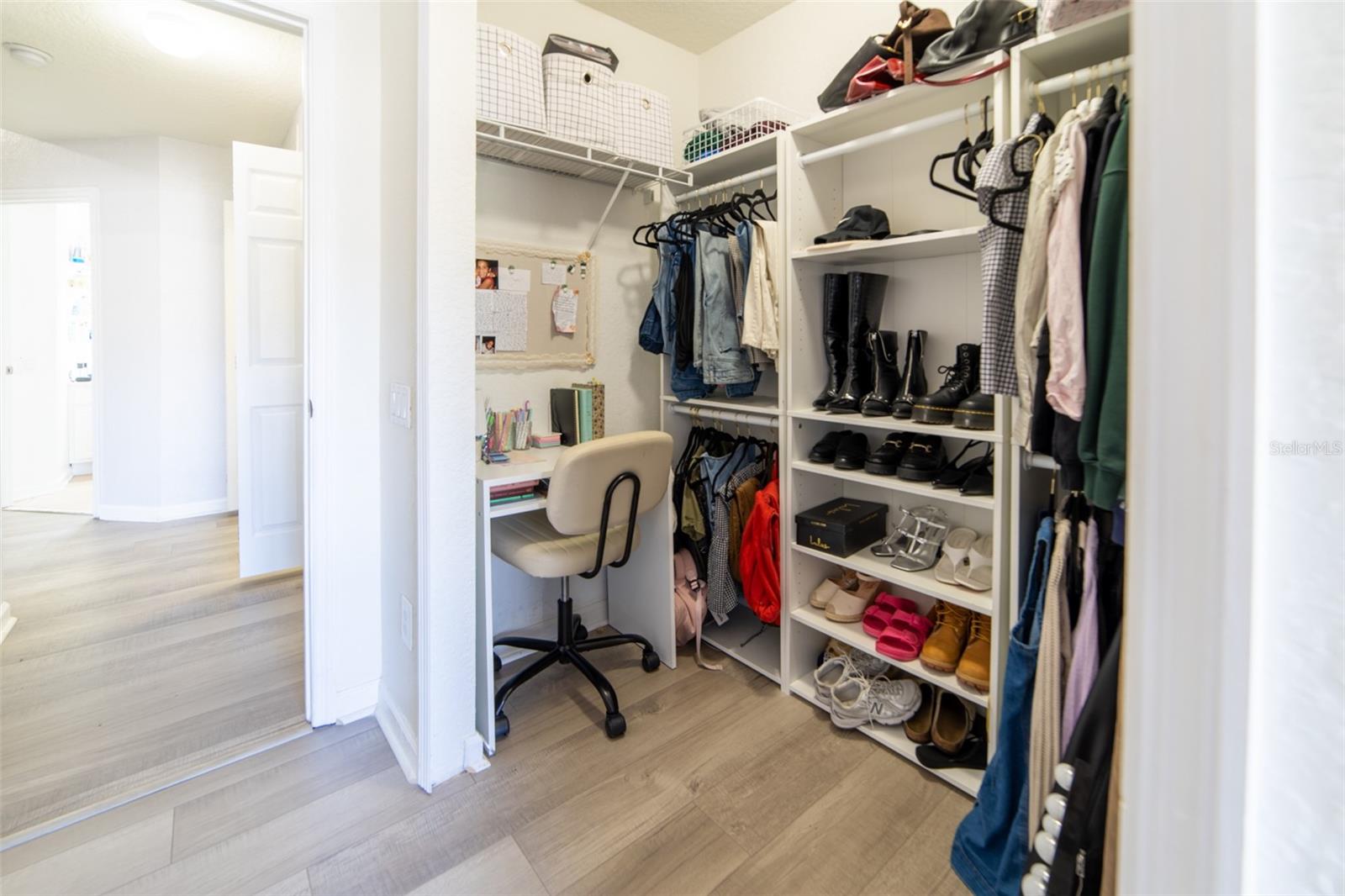 SPRING ISLE - Residential