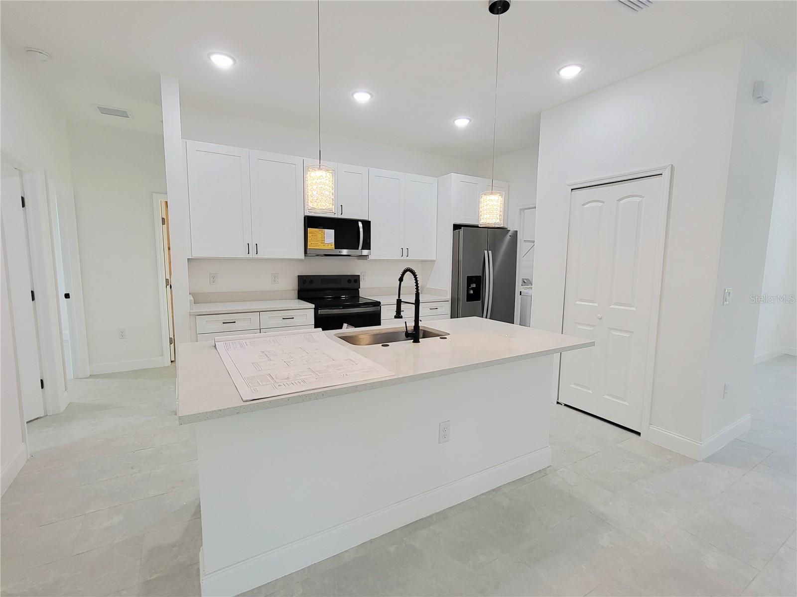 PORT MALABAR UNIT 20 LOT 5 BLK 1021 - Residential