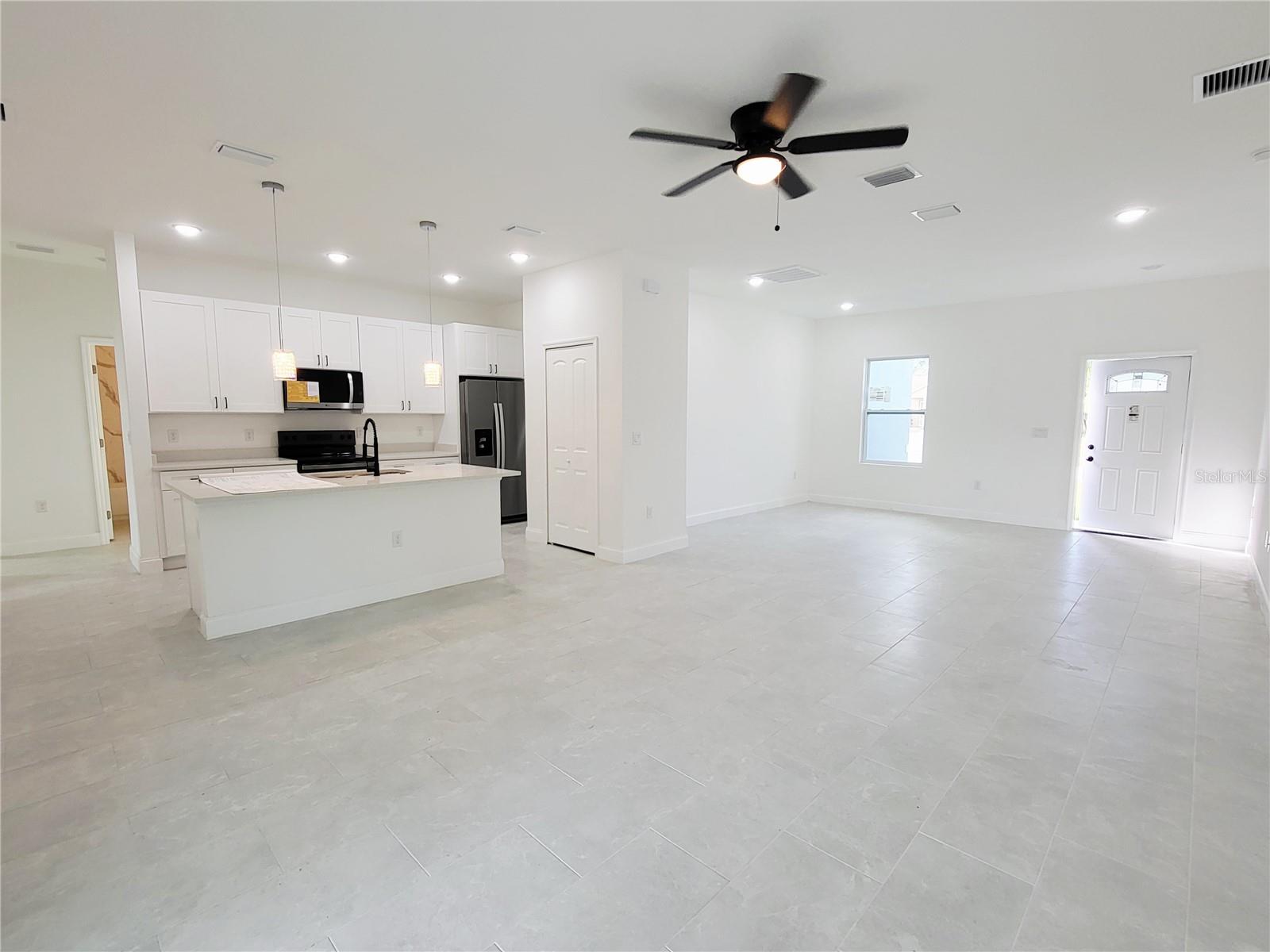 PORT MALABAR UNIT 20 LOT 5 BLK 1021 - Residential
