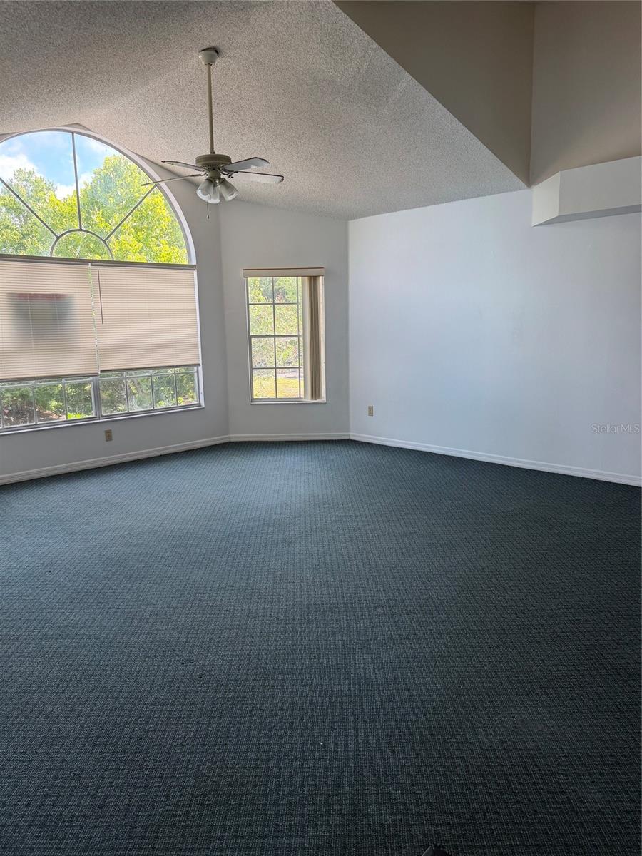 2719 N POINCIANA BOULEVARD 182