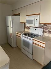 2719 N POINCIANA BOULEVARD 182