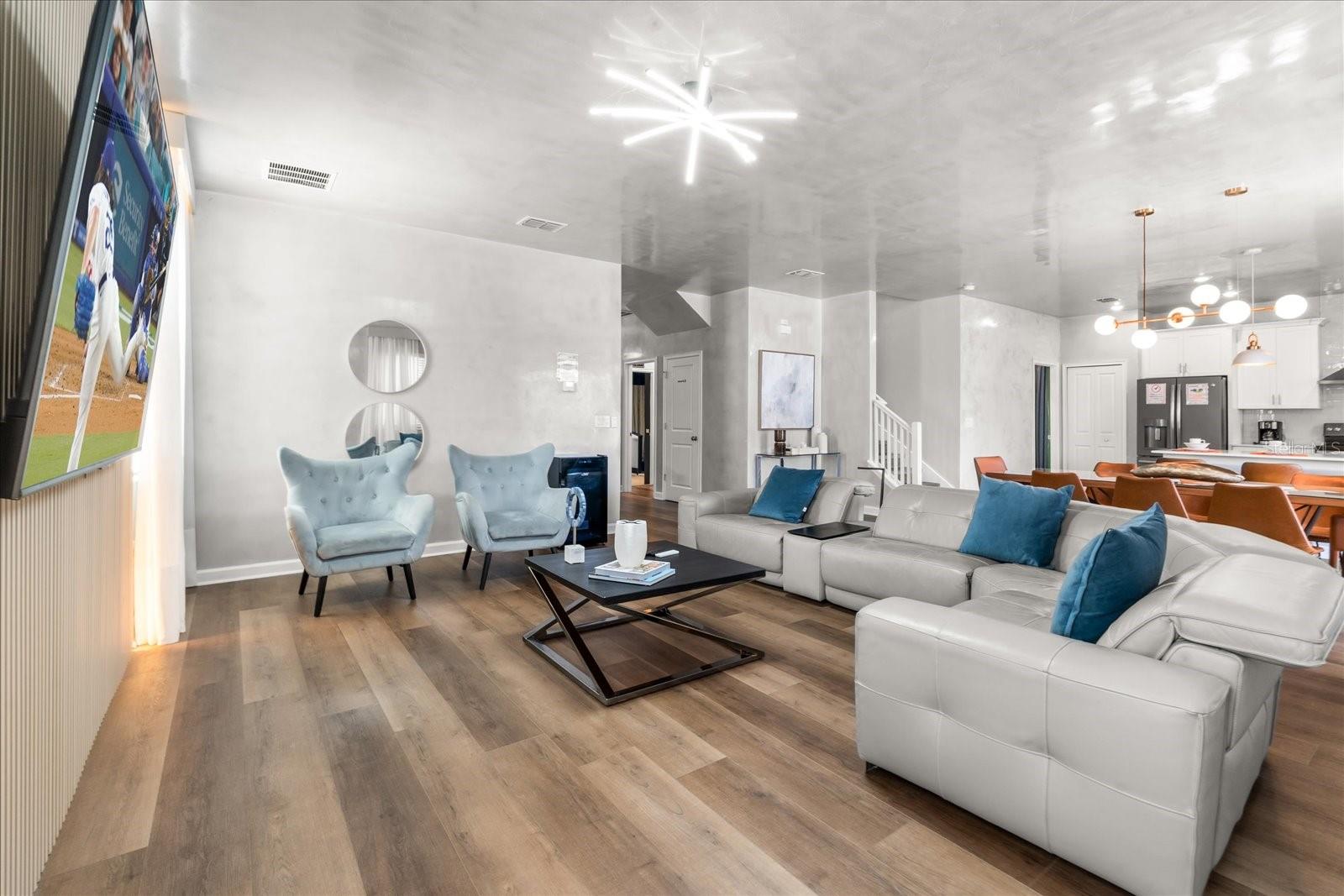 1684 MOON VALLEY DRIVE