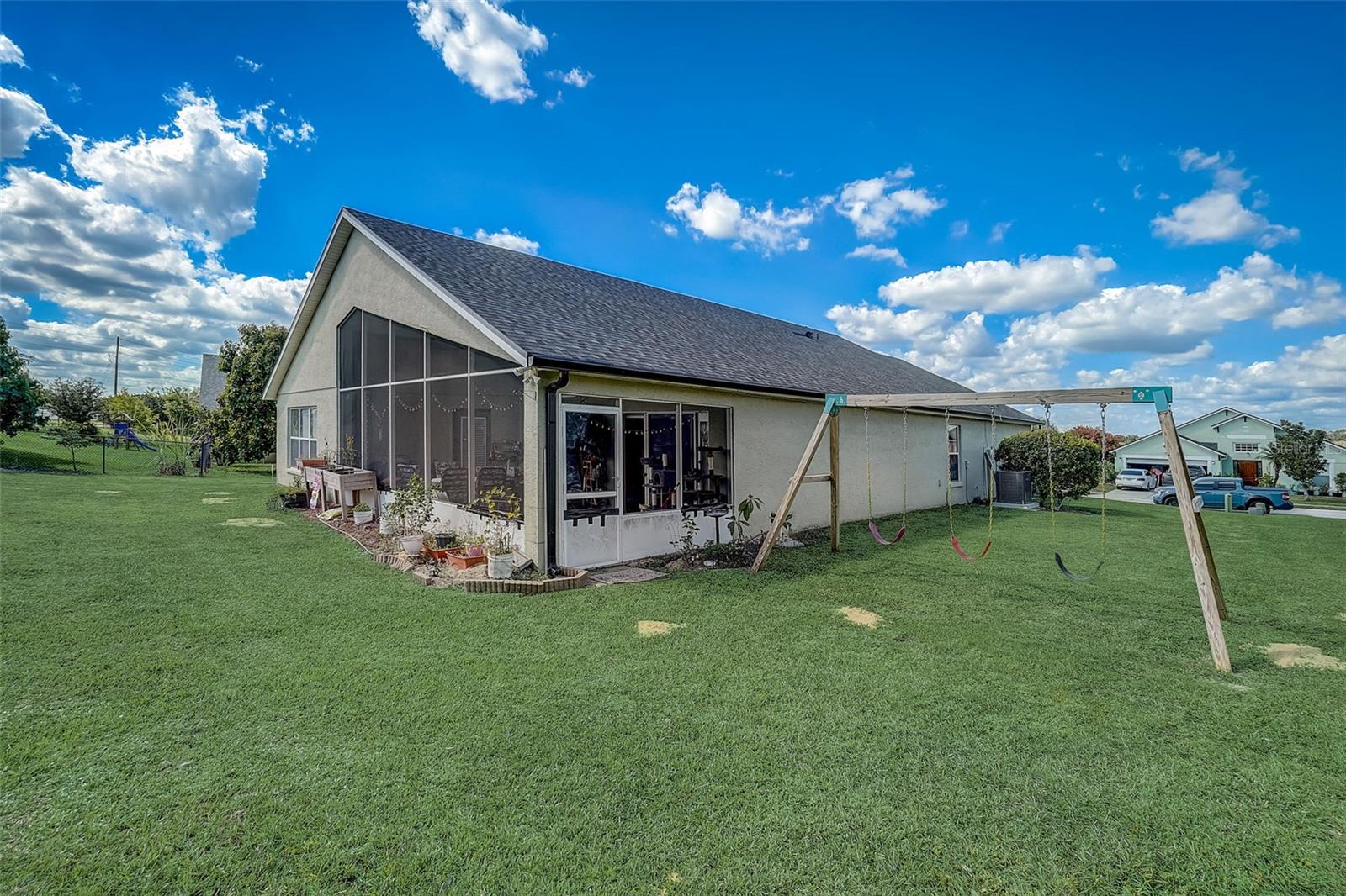 VISTA DEL LAGO PH 01 - Residential