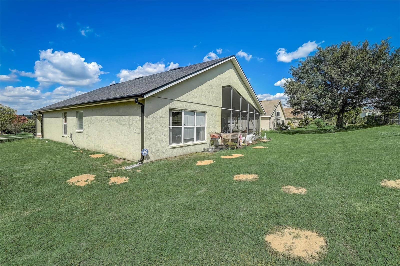 VISTA DEL LAGO PH 01 - Residential