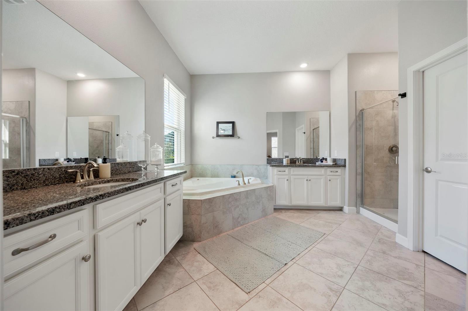 MEADOW POINTE 4 PRCL N O & P EN - Residential