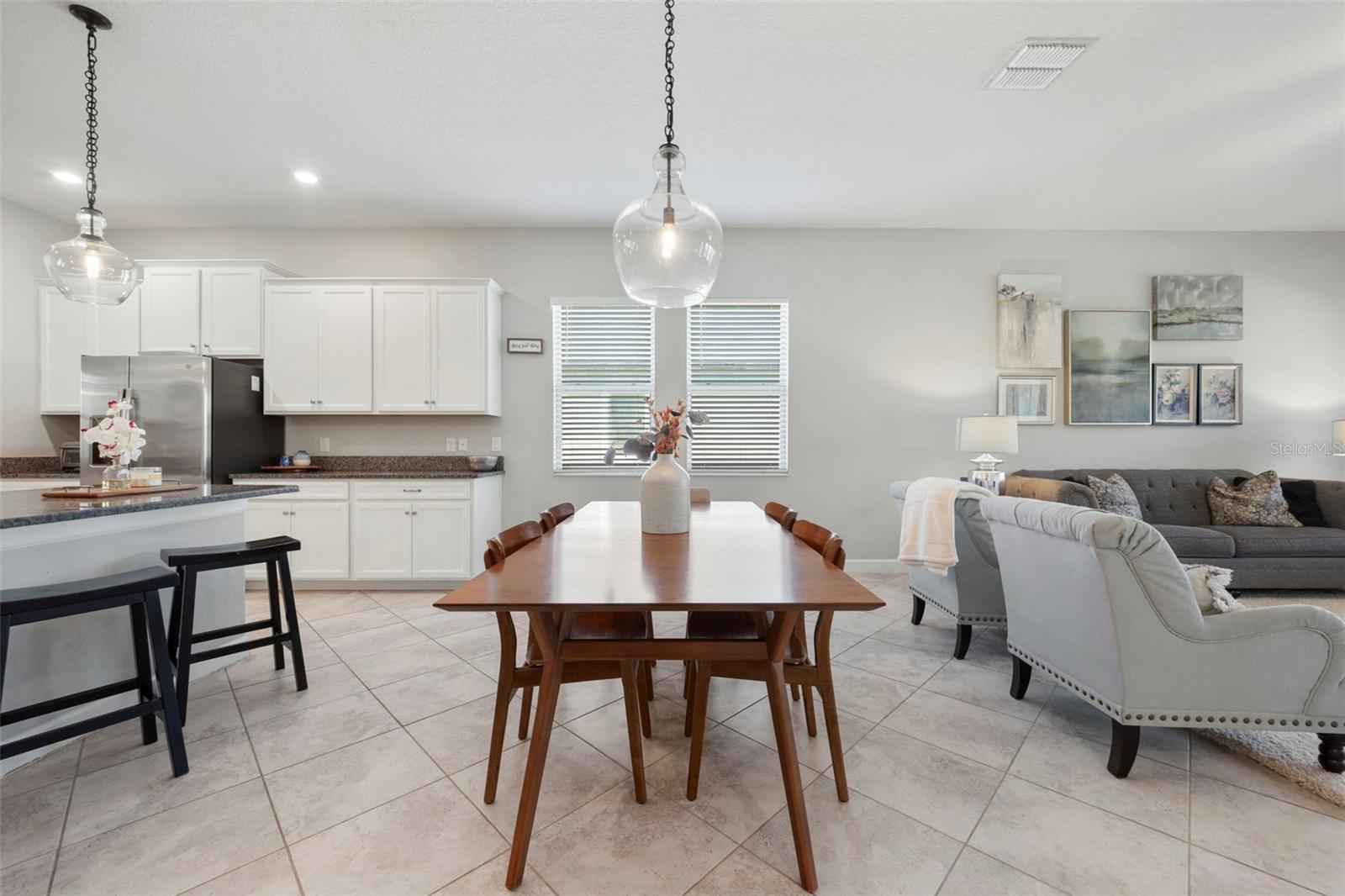 MEADOW POINTE 4 PRCL N O & P EN - Residential