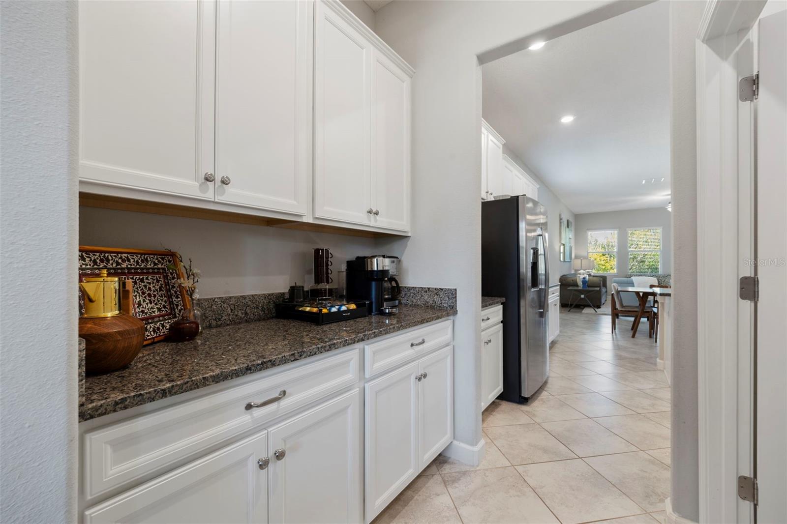 MEADOW POINTE 4 PRCL N O & P EN - Residential