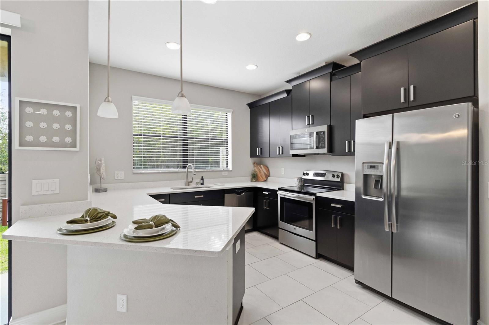 4995 OARSMAN COURT, SARASOTA, FL, 34243 4 4995 OARSMAN COURT