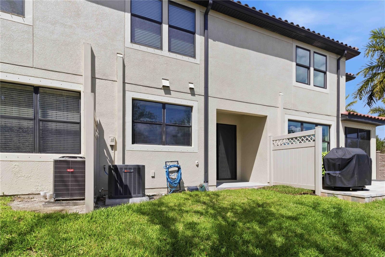 MUIRFIELD VILLAGE AT HONORE - Residential