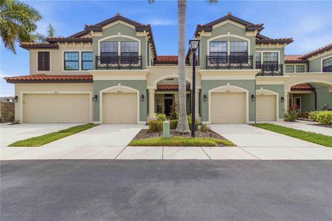 Photo of 4995 Oarsman Court, Sarasota, FL 34243 (MLS # A4687841)