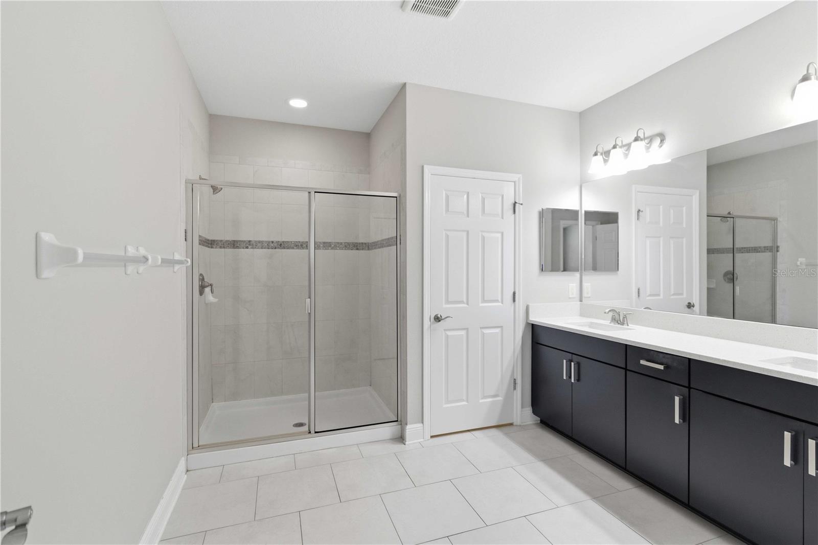 MUIRFIELD VILLAGE AT HONORE - Residential