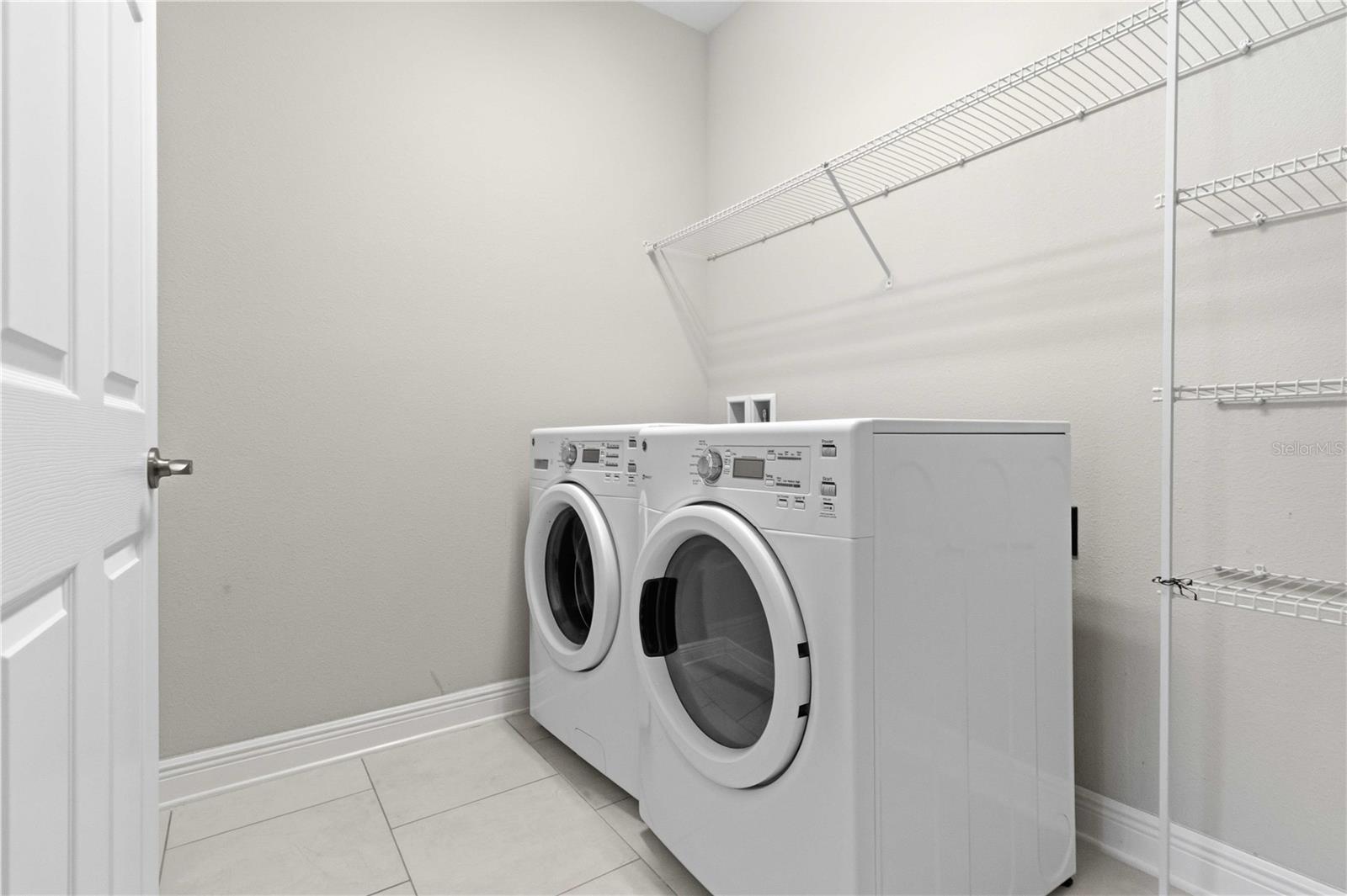 MUIRFIELD VILLAGE AT HONORE - Residential