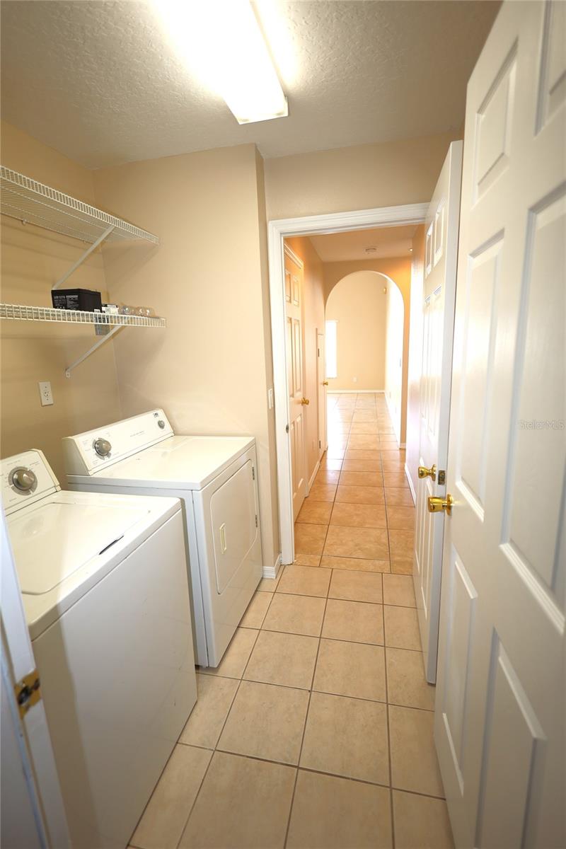 VILLAGES 02 AT EASTWOOD PH 01 - Residential Lease