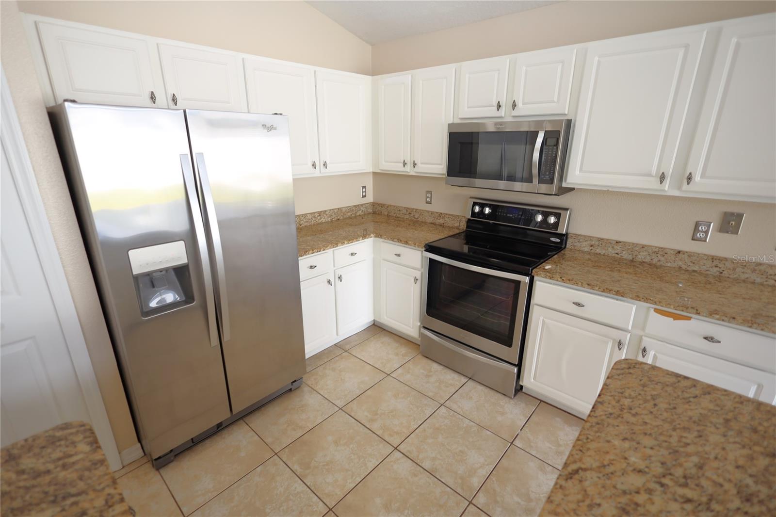 VILLAGES 02 AT EASTWOOD PH 01 - Residential Lease