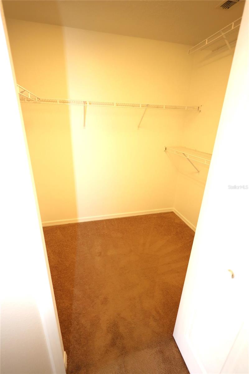 VILLAGES 02 AT EASTWOOD PH 01 - Residential Lease