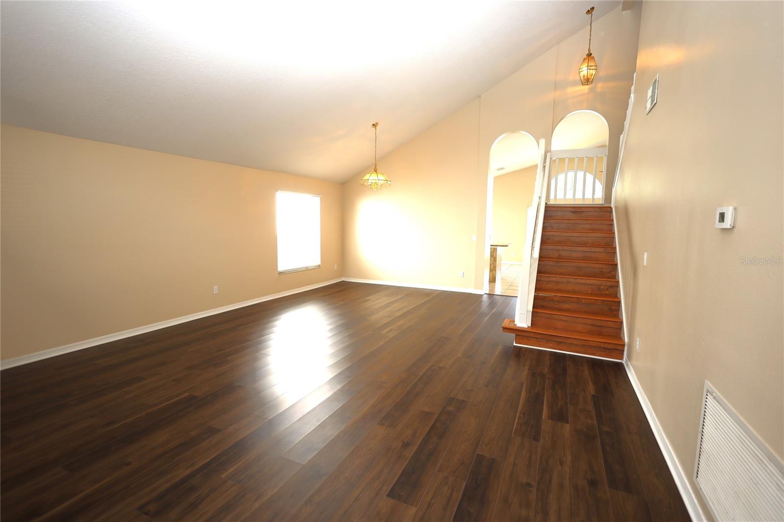 VILLAGES 02 AT EASTWOOD PH 01 - Residential Lease