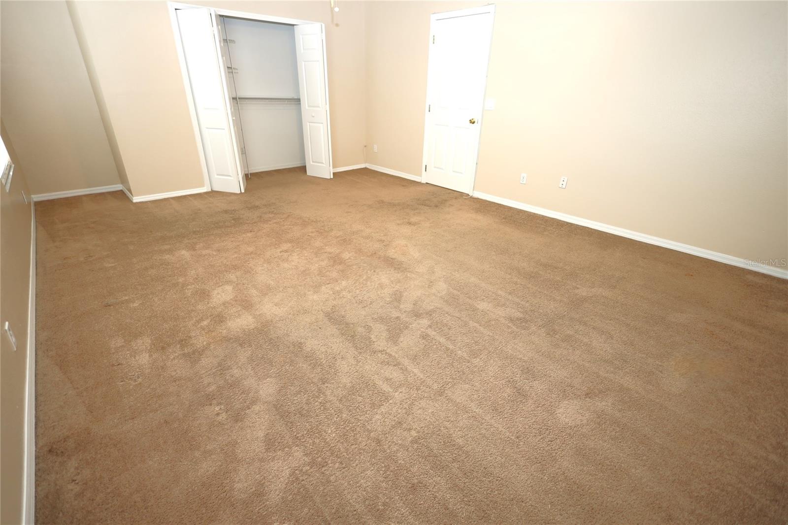 VILLAGES 02 AT EASTWOOD PH 01 - Residential Lease