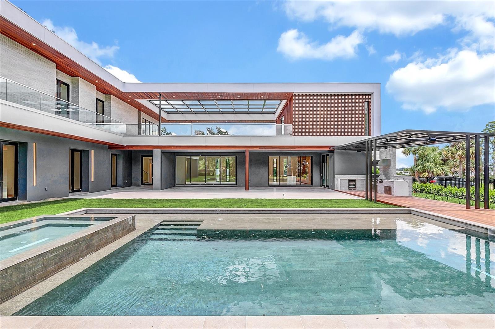 LAKE BUTLER ESTATES - Residential