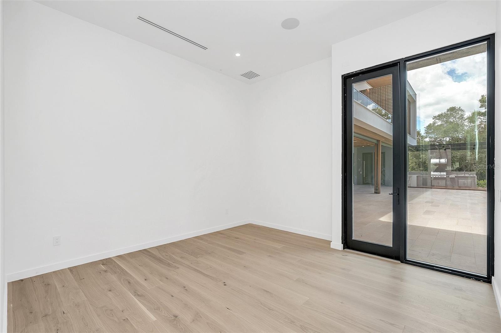 LAKE BUTLER ESTATES - Residential