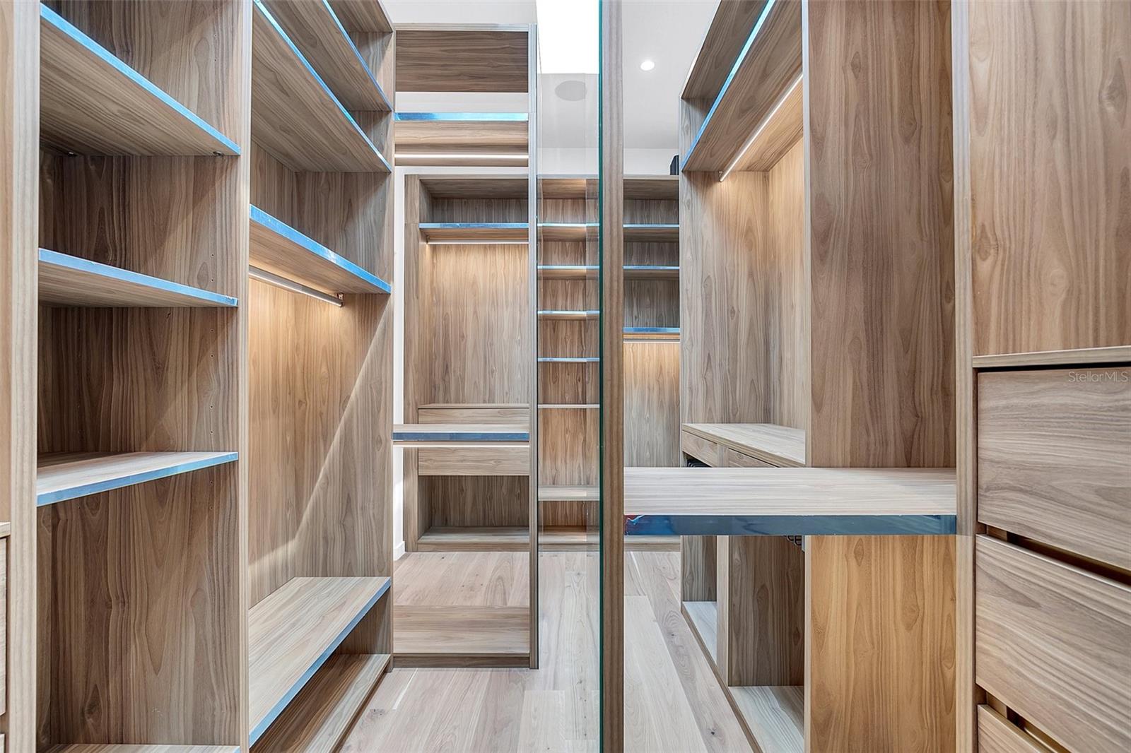 LAKE BUTLER ESTATES - Residential