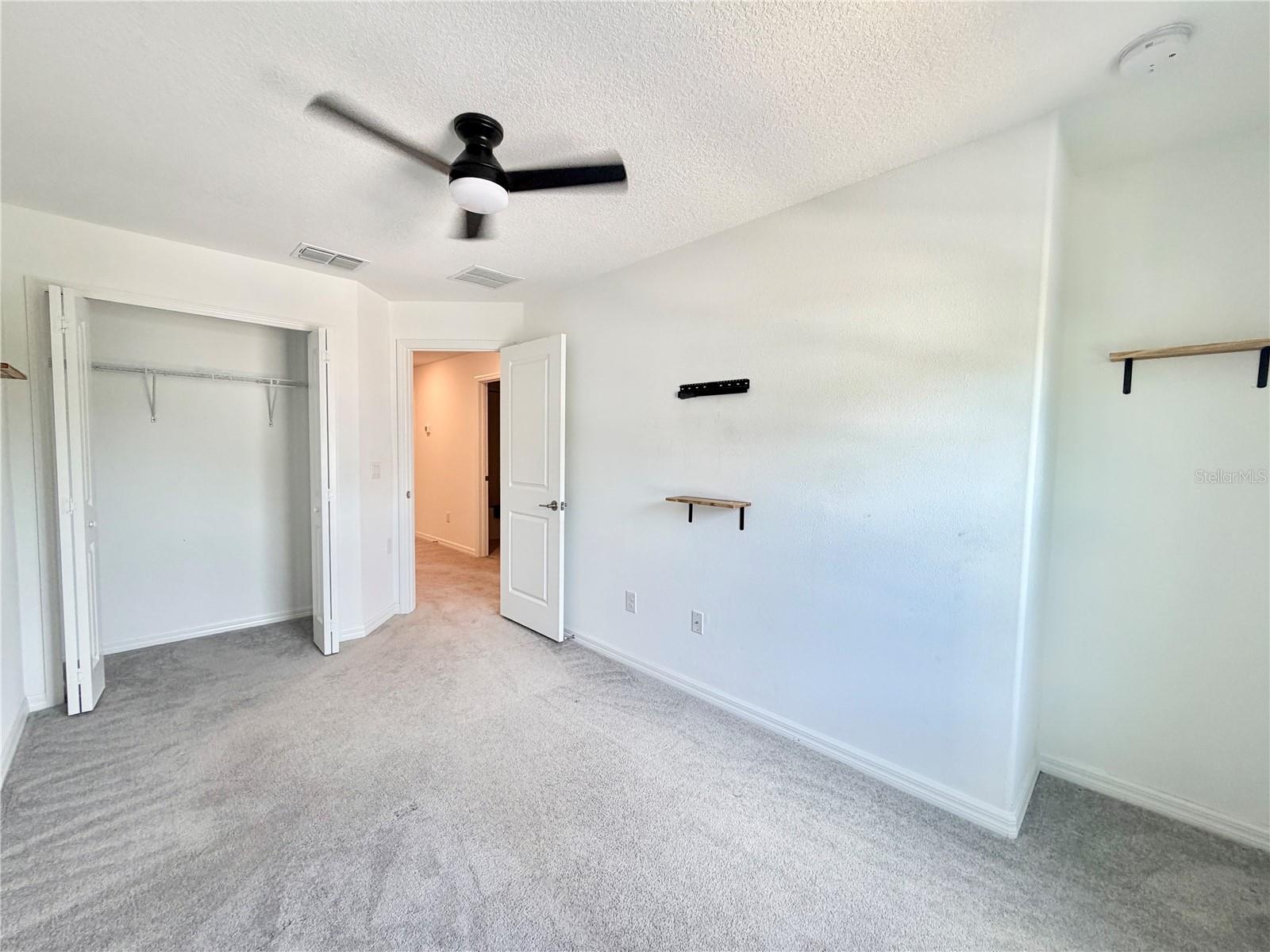 TOWNES/DARLINGTON, TOWNES AT DARLINGTON - Residential Lease