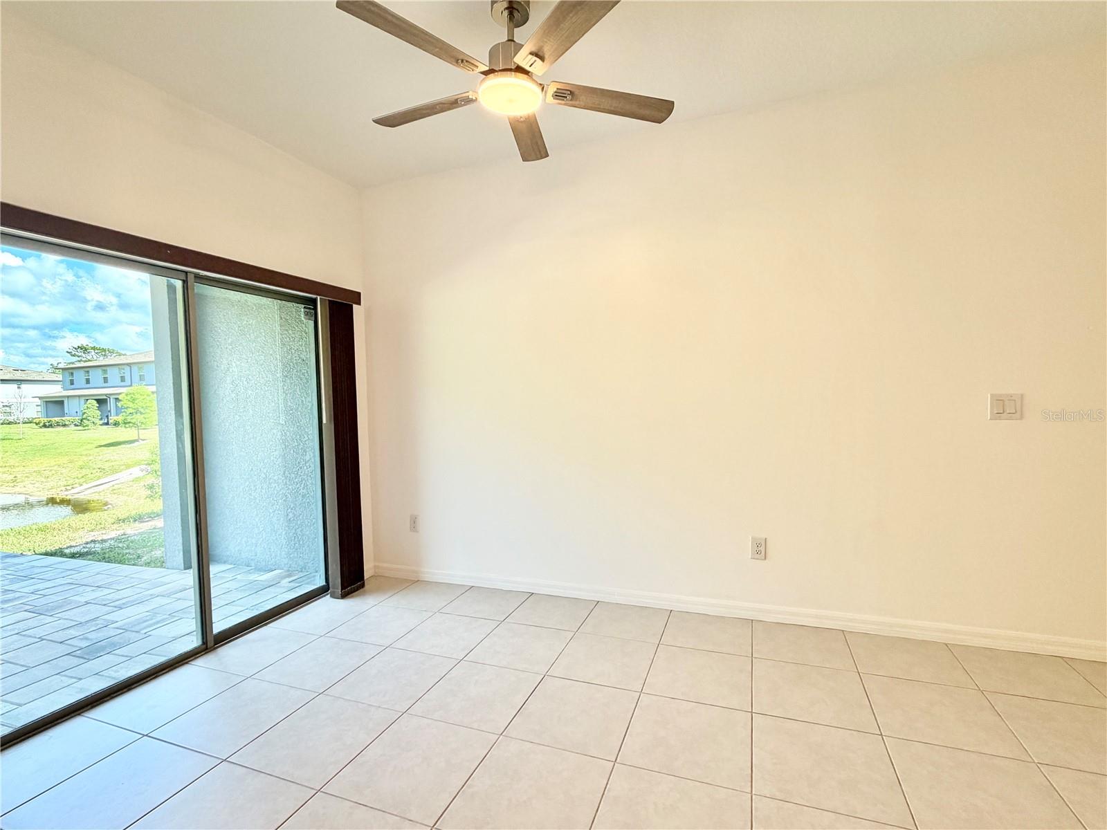TOWNES/DARLINGTON, TOWNES AT DARLINGTON - Residential Lease