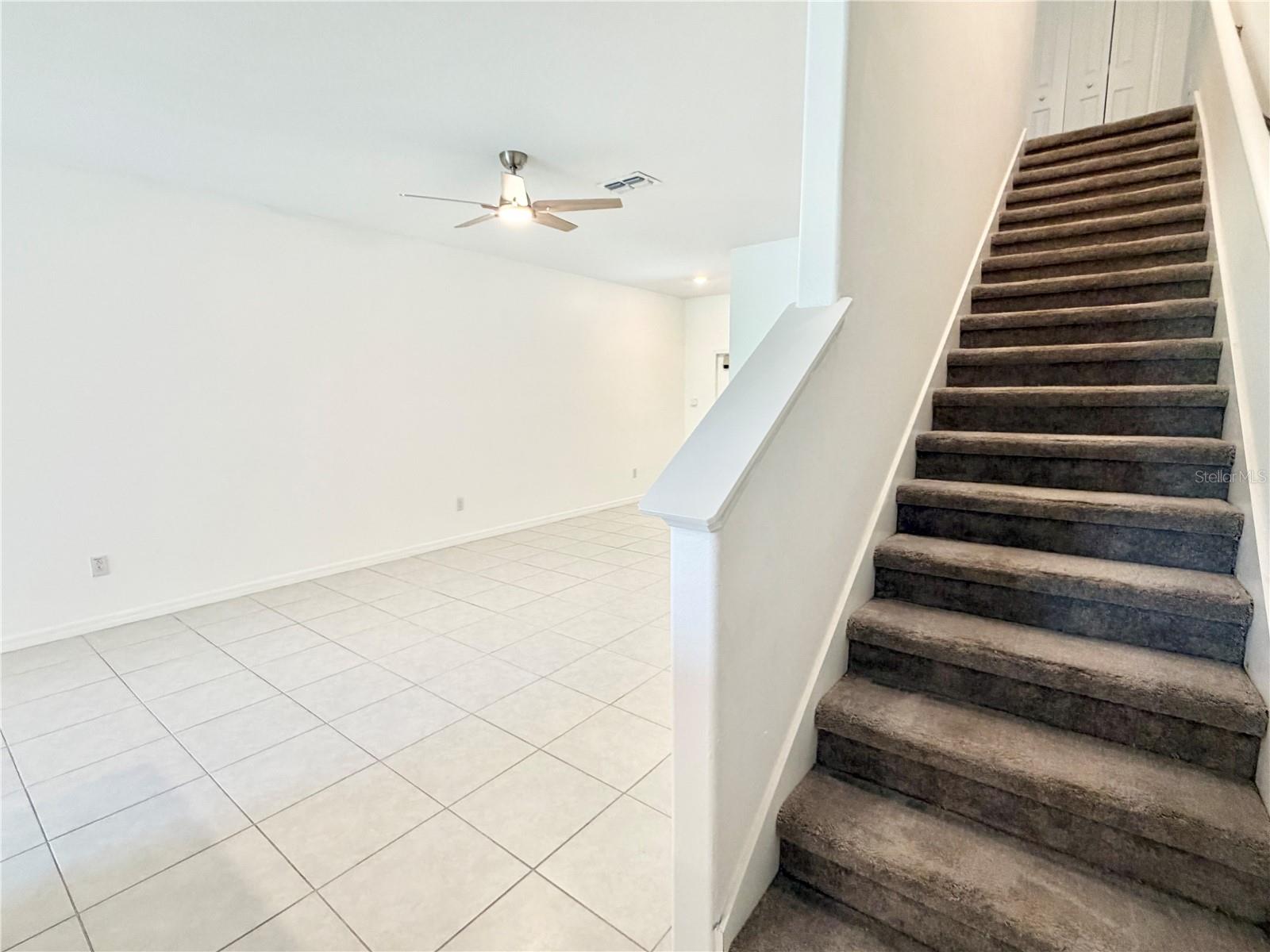 TOWNES/DARLINGTON, TOWNES AT DARLINGTON - Residential Lease