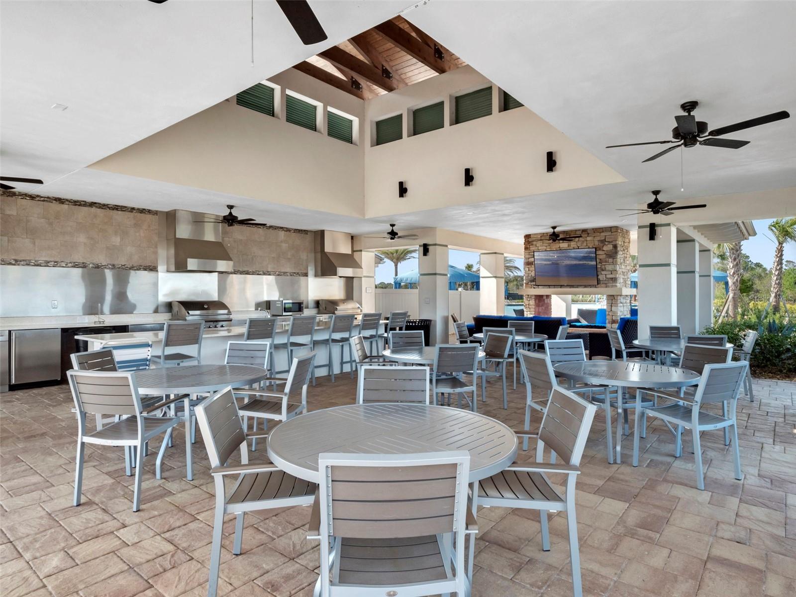 TWIN LAKES PH 1 - Residential