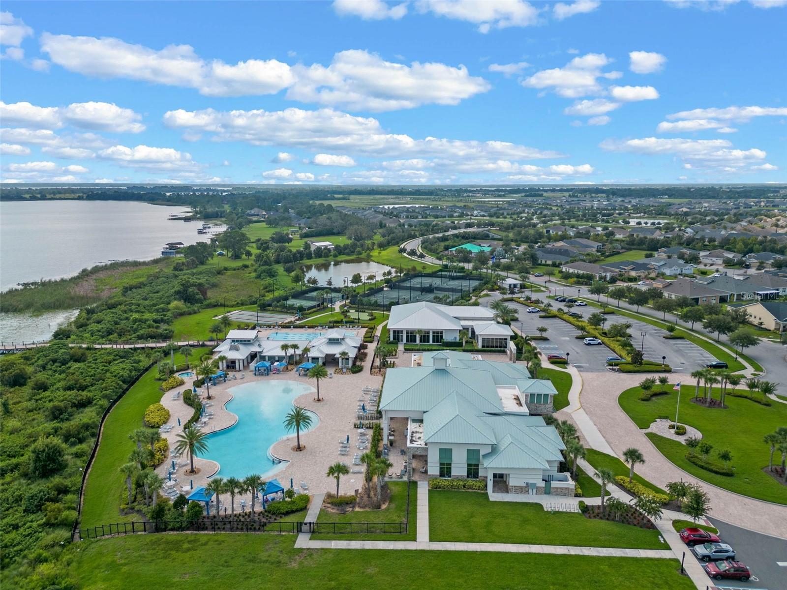 TWIN LAKES PH 1 - Residential