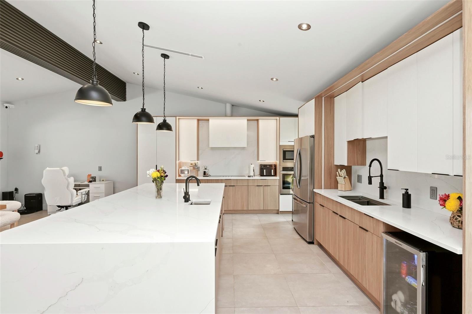 ORANGE TREE COUNTRY CLUB - Residential