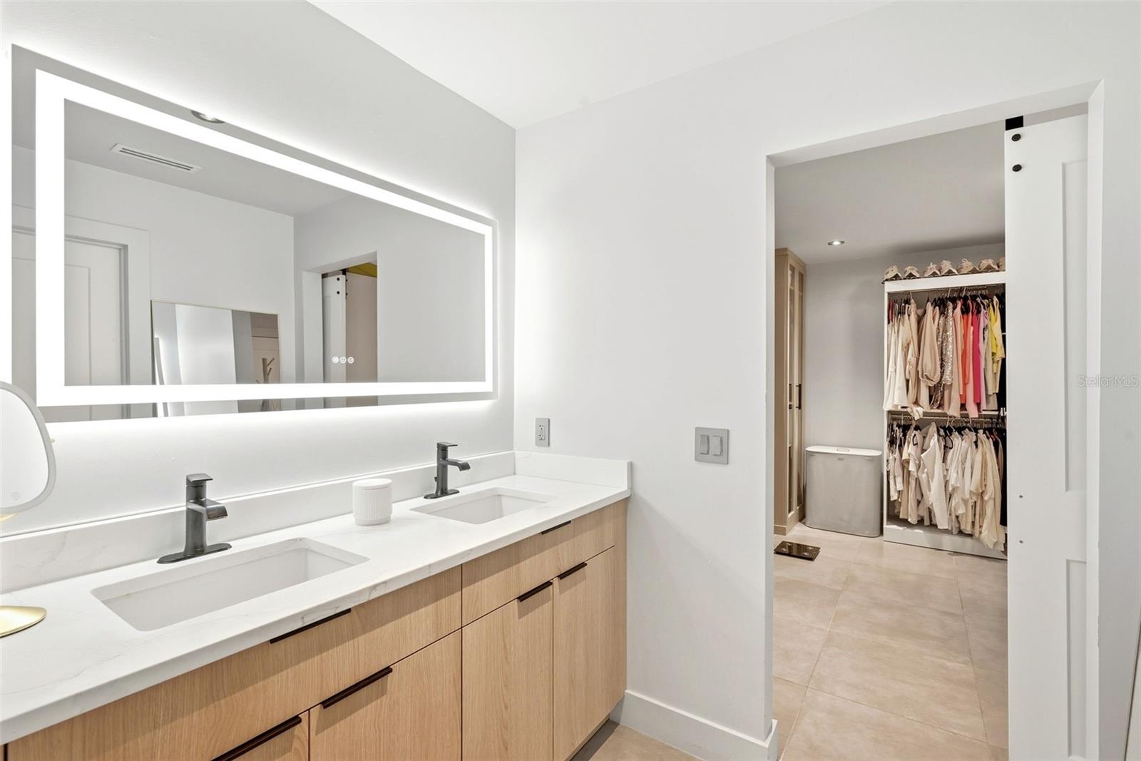 ORANGE TREE COUNTRY CLUB - Residential