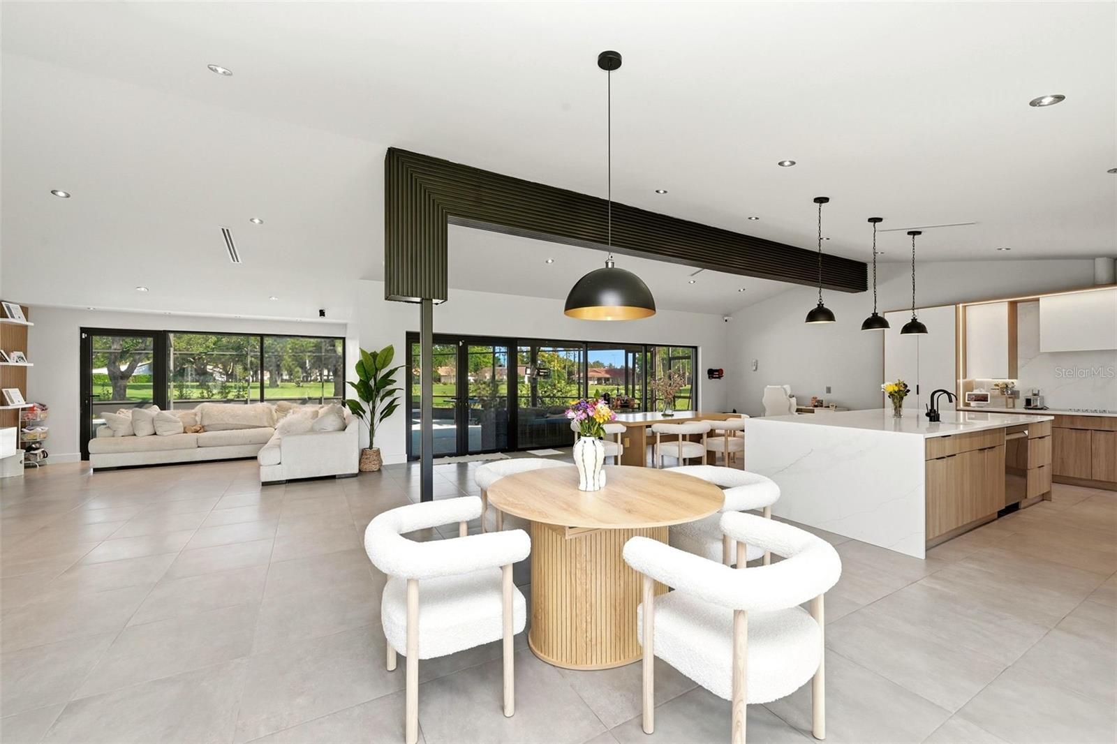 ORANGE TREE COUNTRY CLUB - Residential