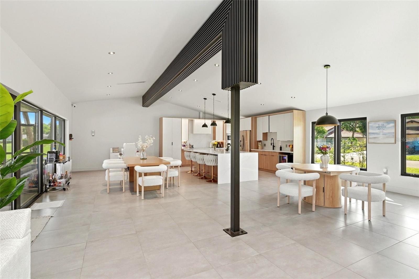 ORANGE TREE COUNTRY CLUB - Residential