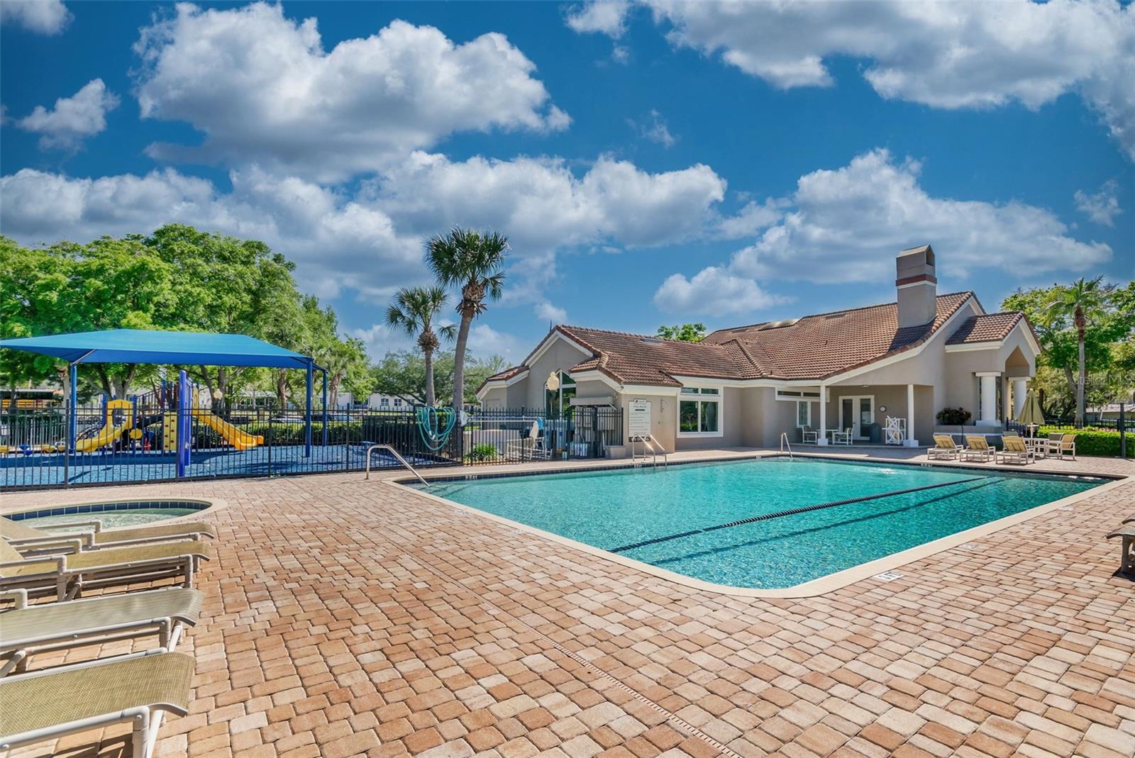 ORANGE TREE COUNTRY CLUB - Residential