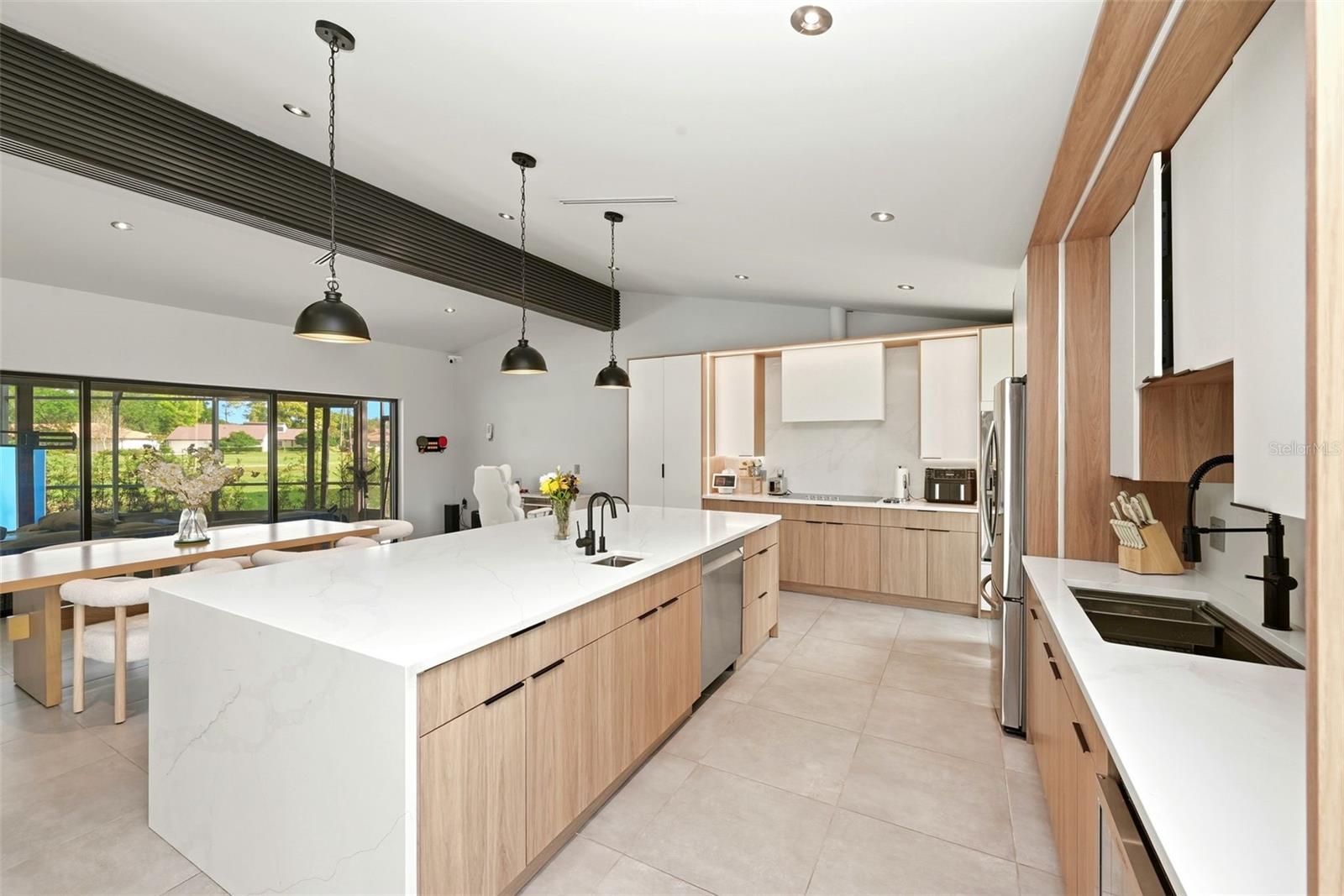 ORANGE TREE COUNTRY CLUB - Residential