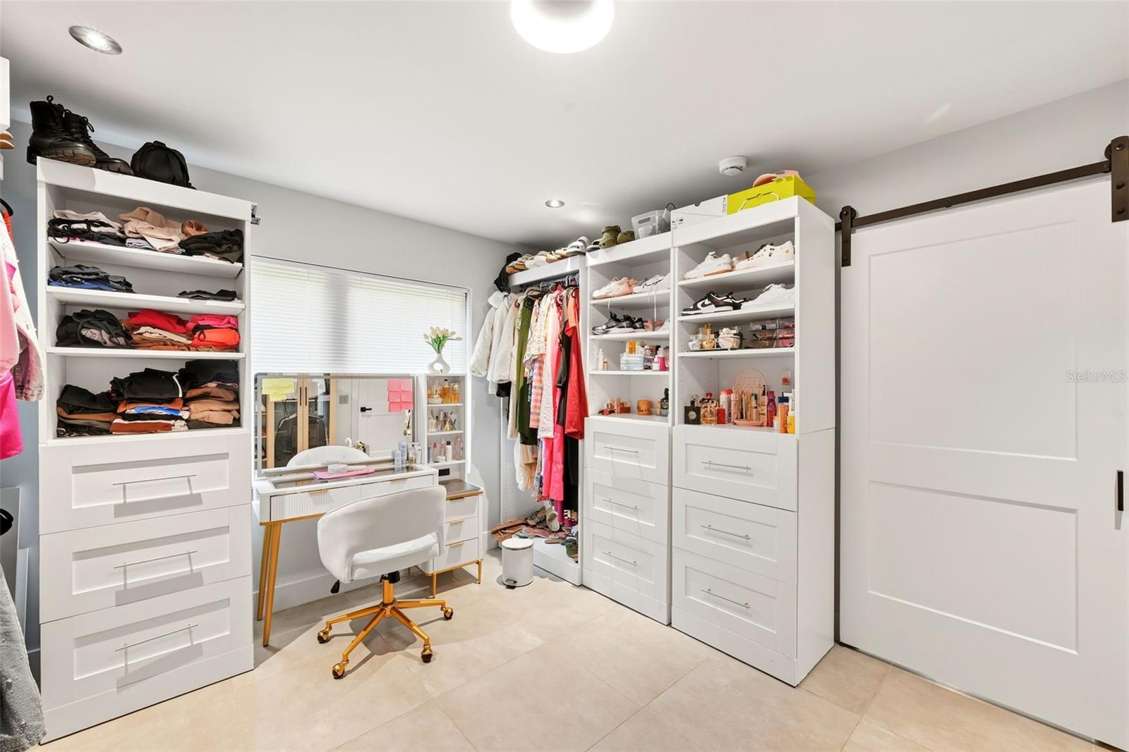 ORANGE TREE COUNTRY CLUB - Residential