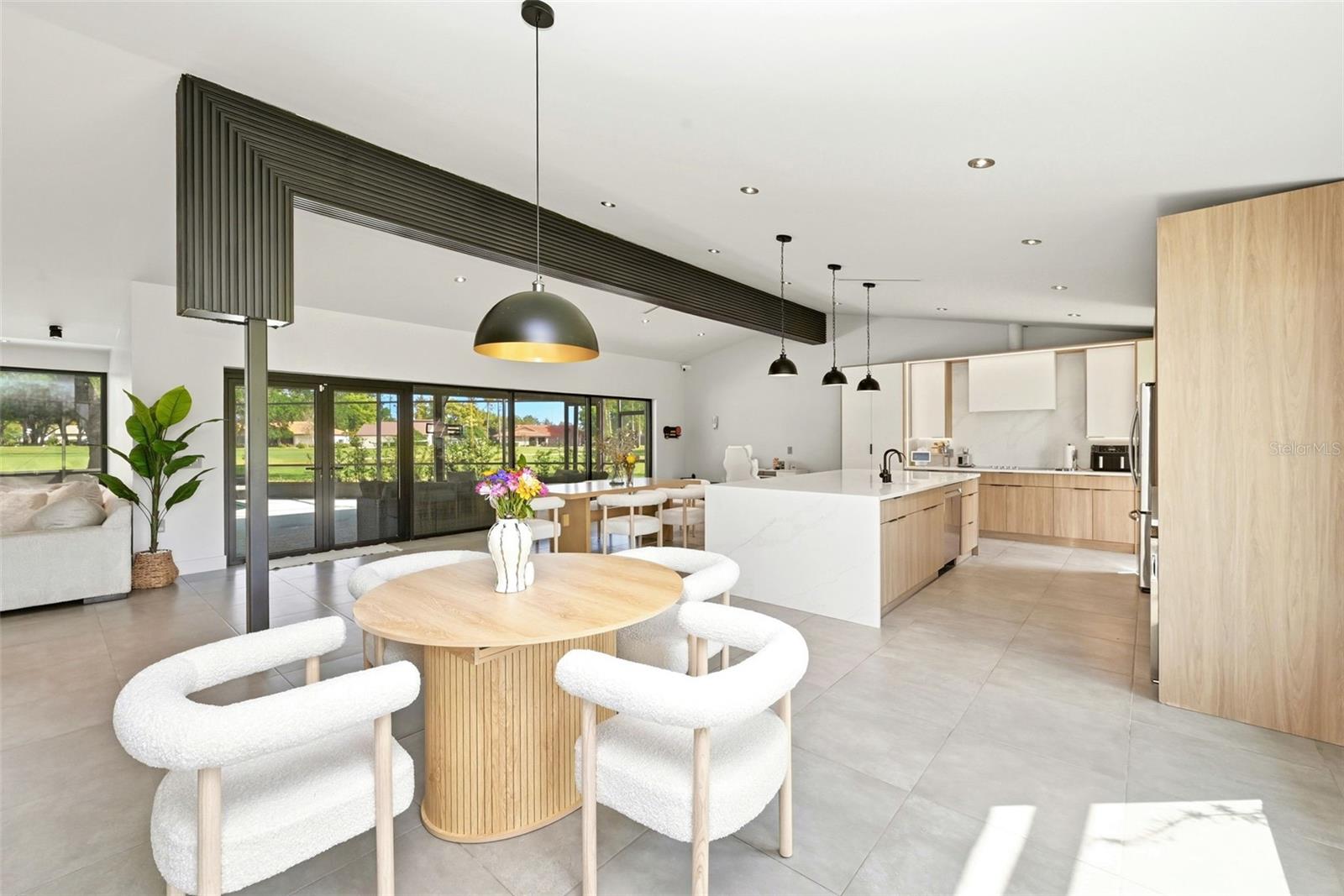 ORANGE TREE COUNTRY CLUB - Residential