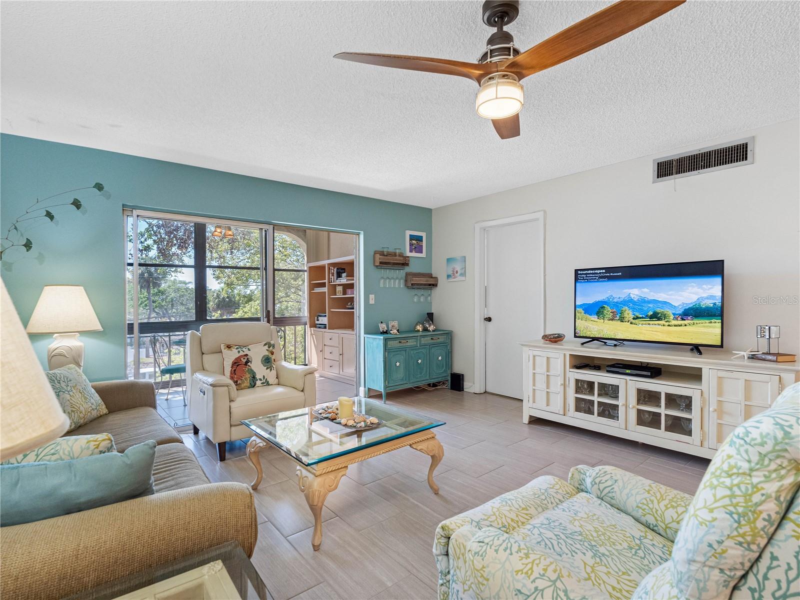 WATERS EDGE 1 CONDO - Residential