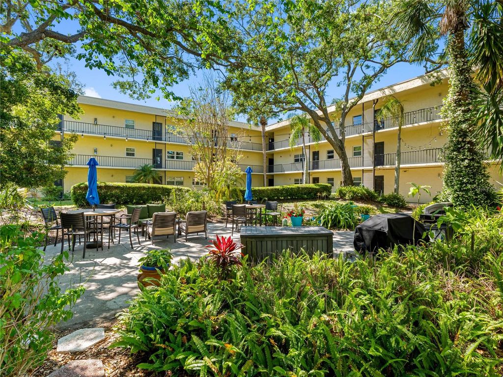 Photo of 11485 Oakhurst Road #312, Largo, FL 33774 (MLS # TB8501472)