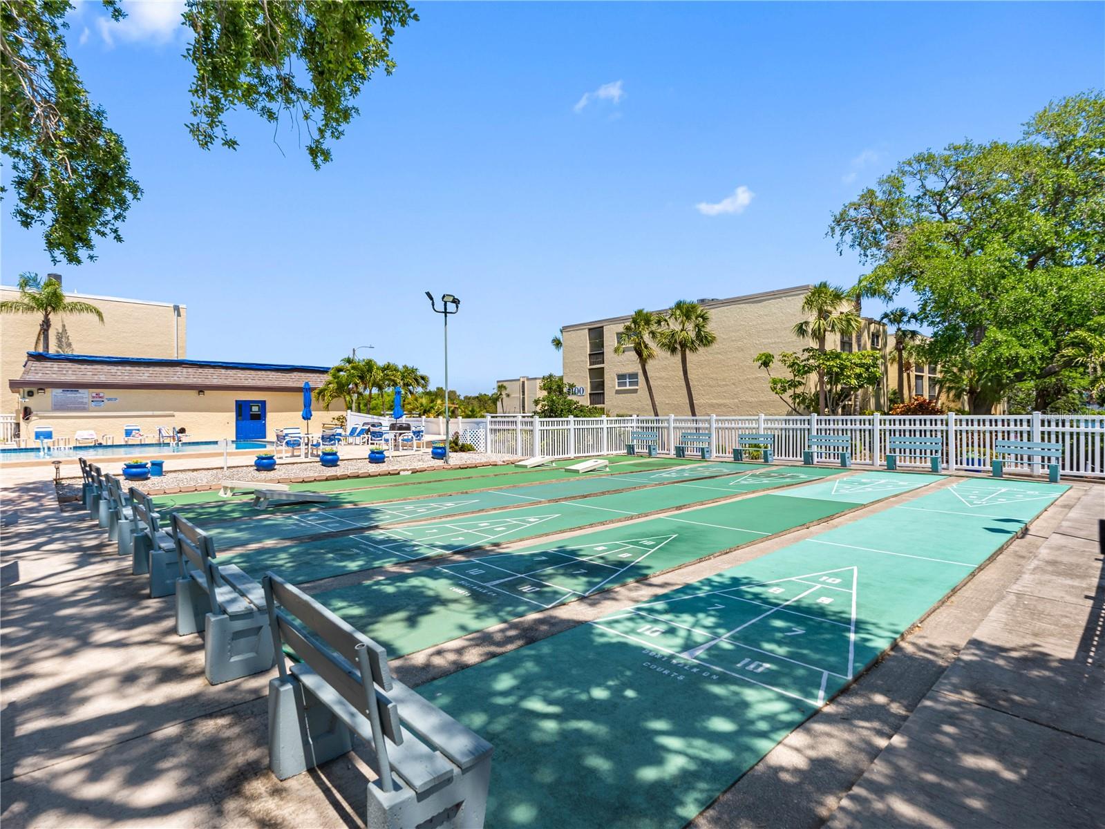 WATERS EDGE 1 CONDO - Residential